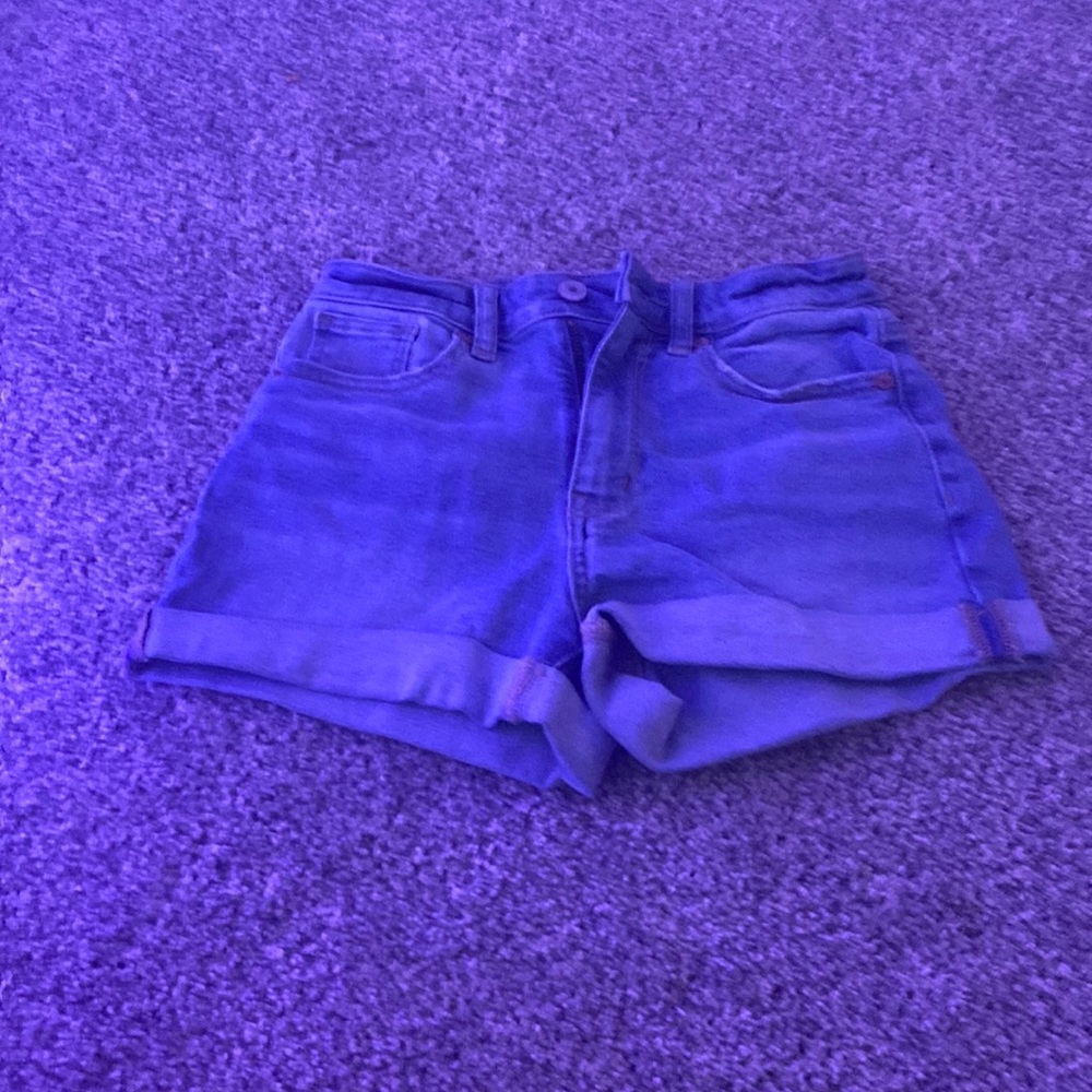 American Eagle size is 00 high rise shorts light blue wash